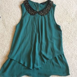 Blouse with beaded collar